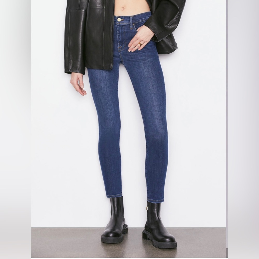 FRAME dark denim skinny high rise 👖 jeans very good condition